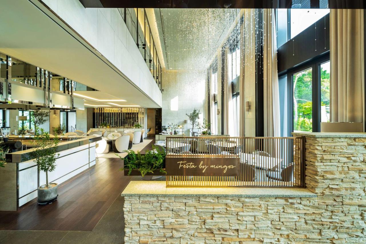 Banyan Tree Club & Spa Seoul Hotel Exterior photo